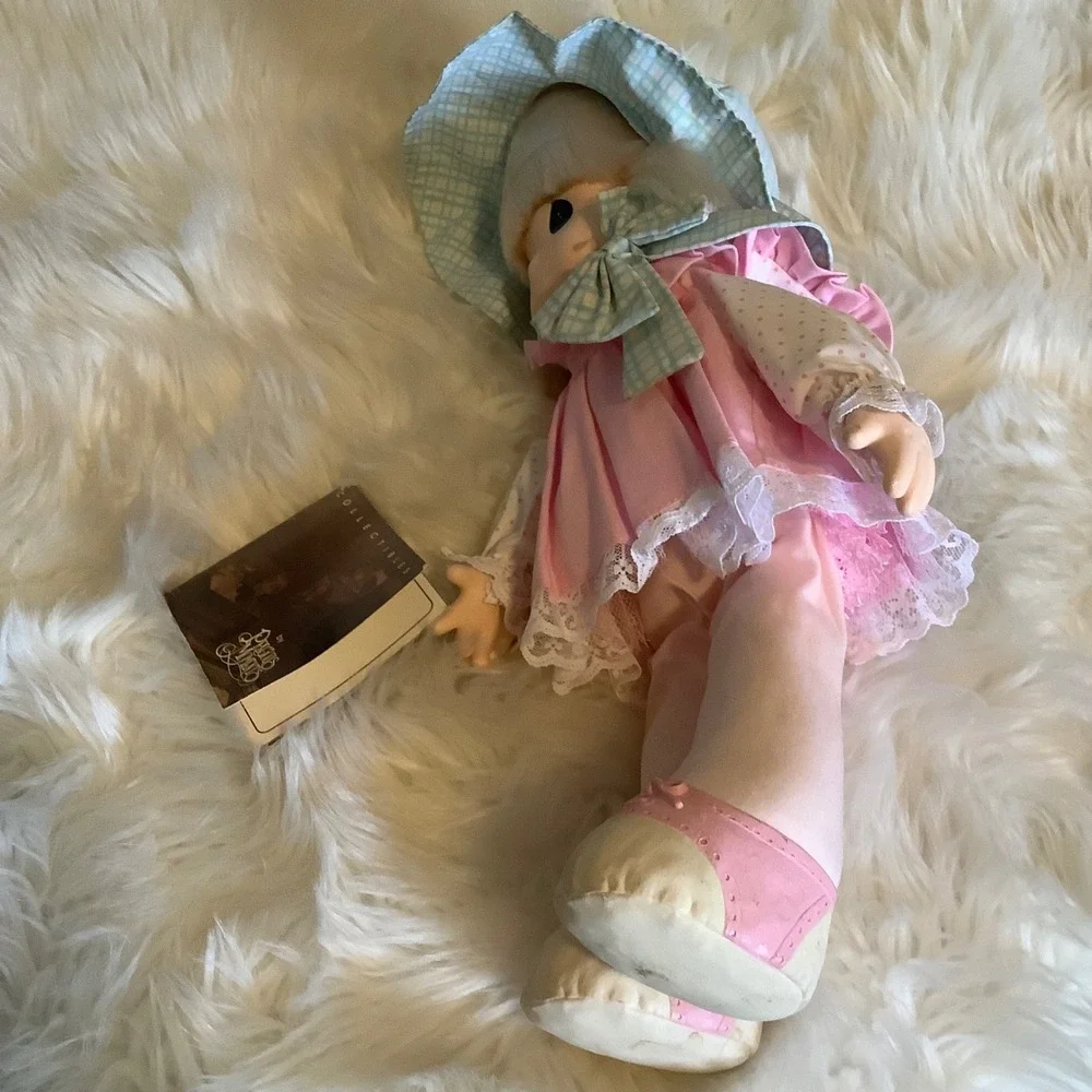 Vintage Precious Moments Soft Body‎ Doll Pink Dress Gingham Hat 16 inch PMC Inc